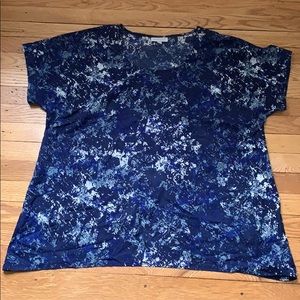 A pea in the pod maternity top, sz small!